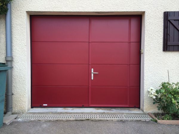 Portes de garage sectionnelles ou battantes